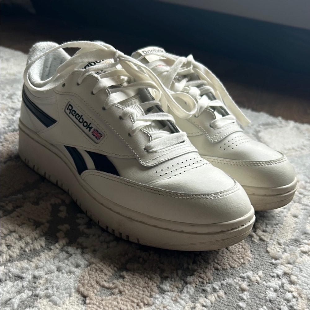 Reebok White and Black Sneakers